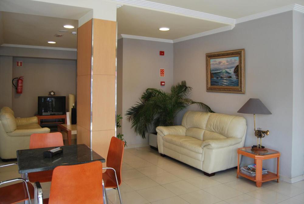 Hotel Plaza Portonovo Luaran gambar